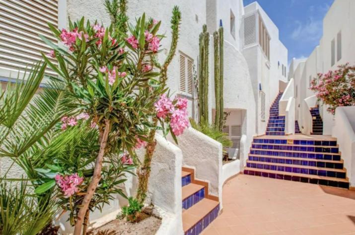 Apartment With Terrace And Parking Ла-Ислета-дель-Моро Экстерьер фото
